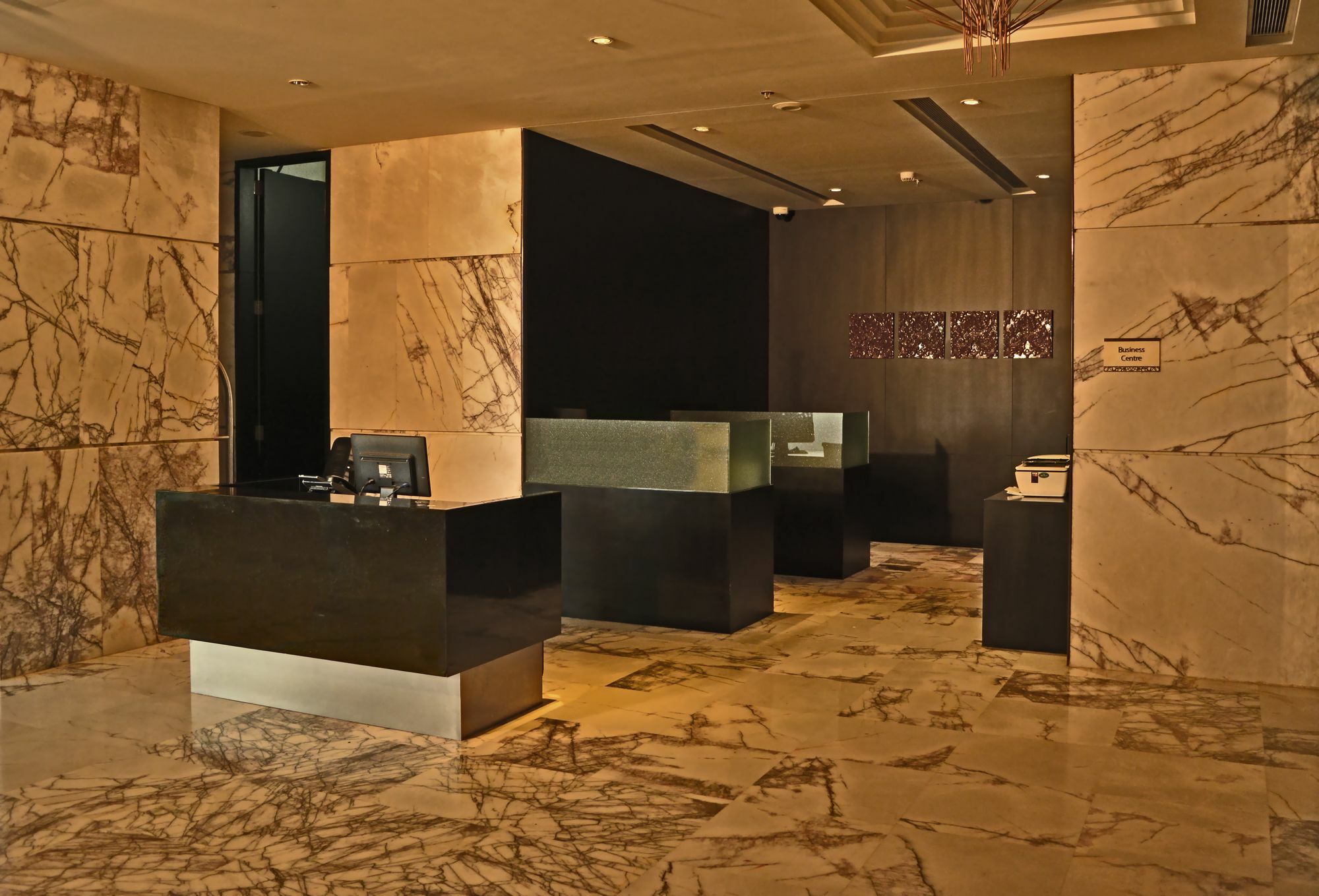 Courtyard By Marriott Bilaspur Exterior foto